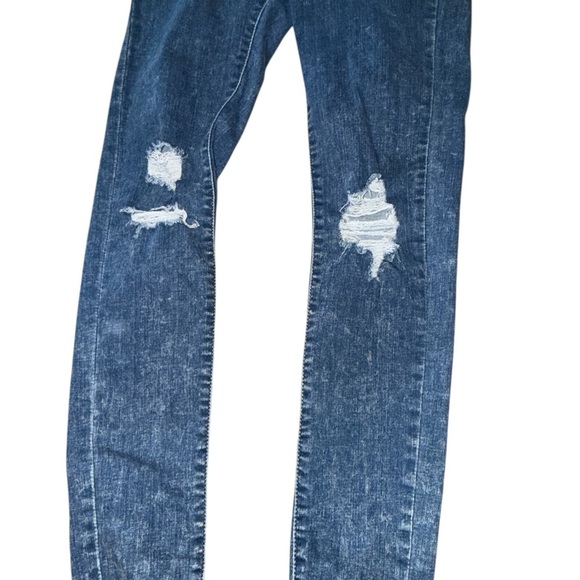 Levi's Blue Cropped Distressed Jeans - Picture 3 of 7